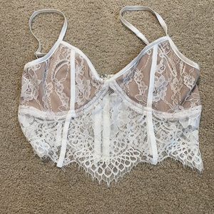 TIGER MIST White lace lingerie top